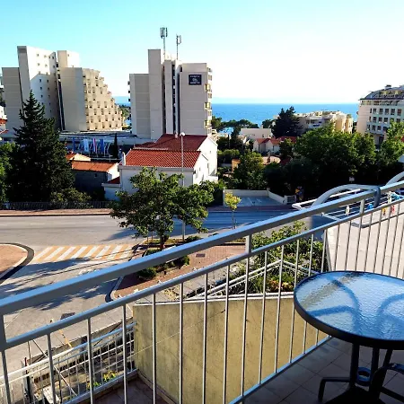 Apartman Lux *