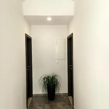 Lux Apartman *